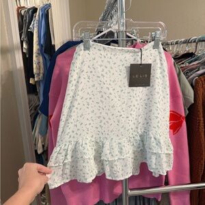 Le Lis Floral Mini Skirt - White and Green